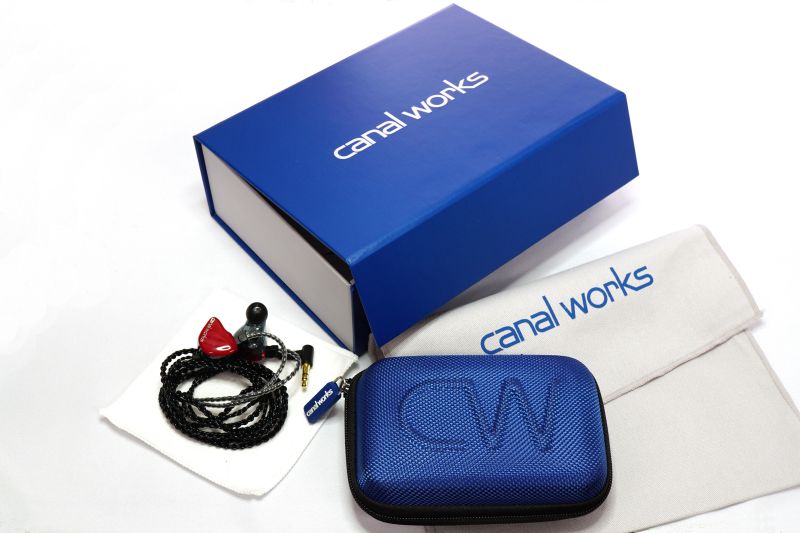 CW-U78　3way/8driver Universal In-Ear Monitor